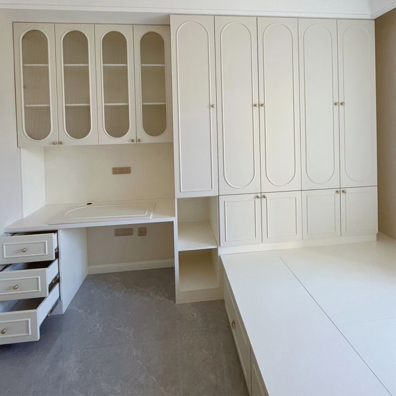 榻榻米床衣柜一体